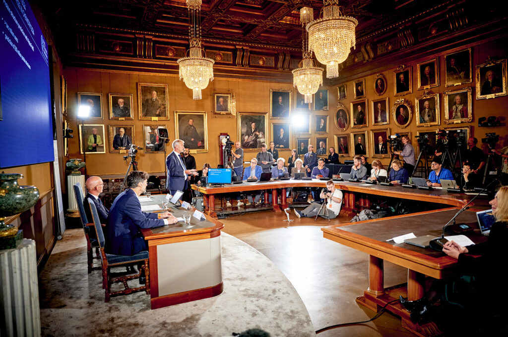 Press conference in the Session Hall at the Royal Swedish Academy of Sciences.